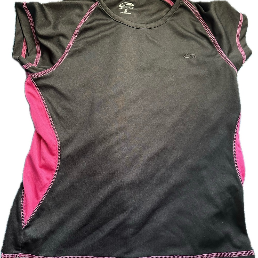 Champion Girls' Activewear T-shirt Size Small Black Pink Trim